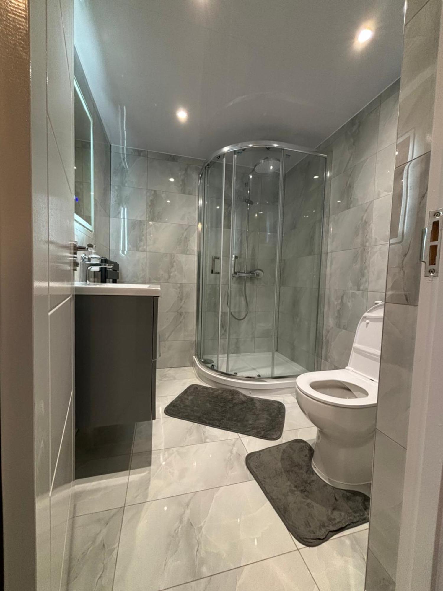 Newly Build 2Br Property With Free Parking High Wycombe Exteriér fotografie